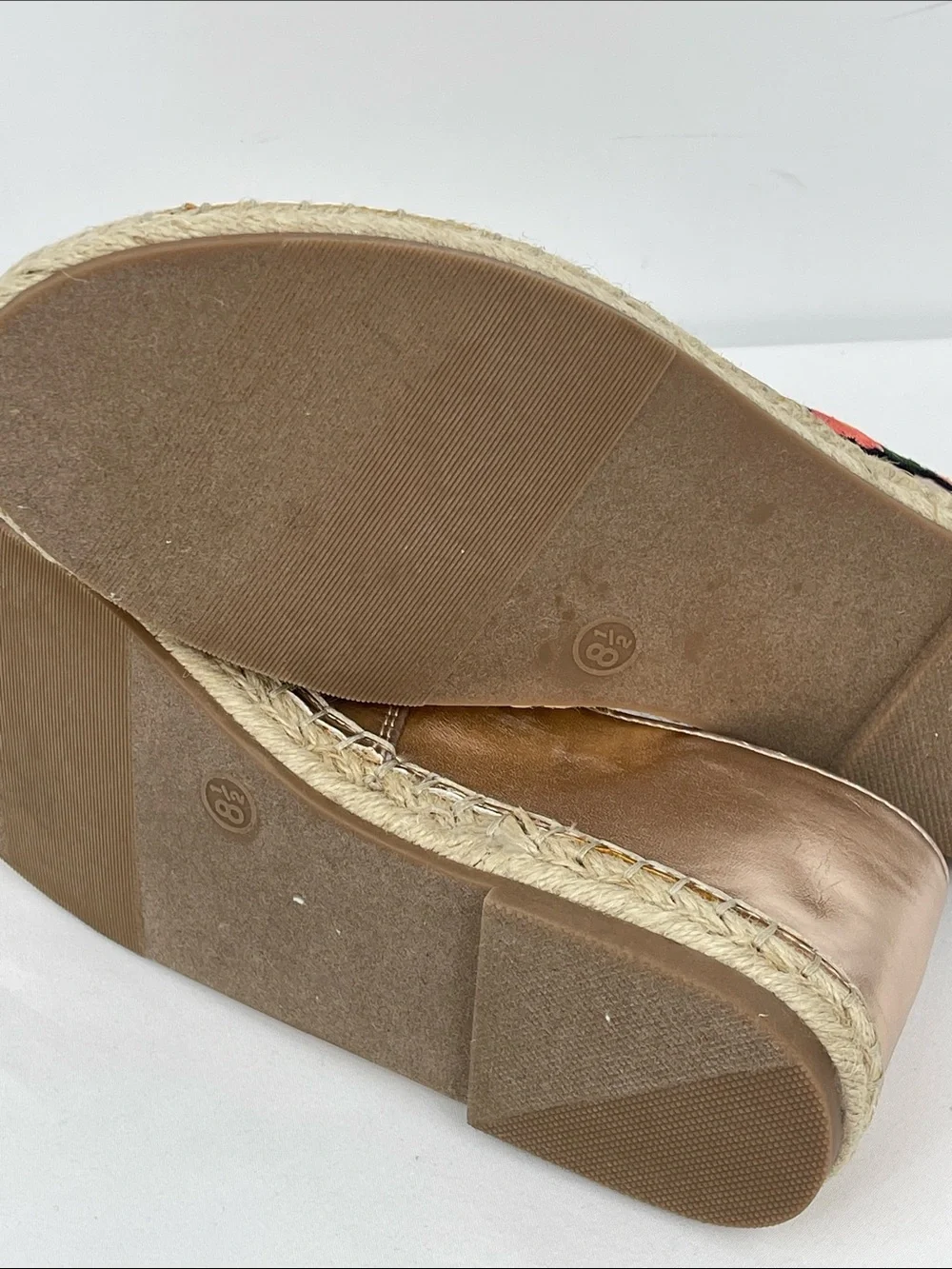 A NEW DAY Metallic Rose Gold Floral Appliqué Espadrille Slip-Ons WOMENS SIZE 8.5